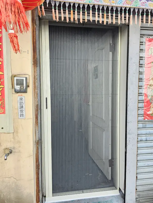 一樣省空間，防護力大不同！你的門口適合哪一種？